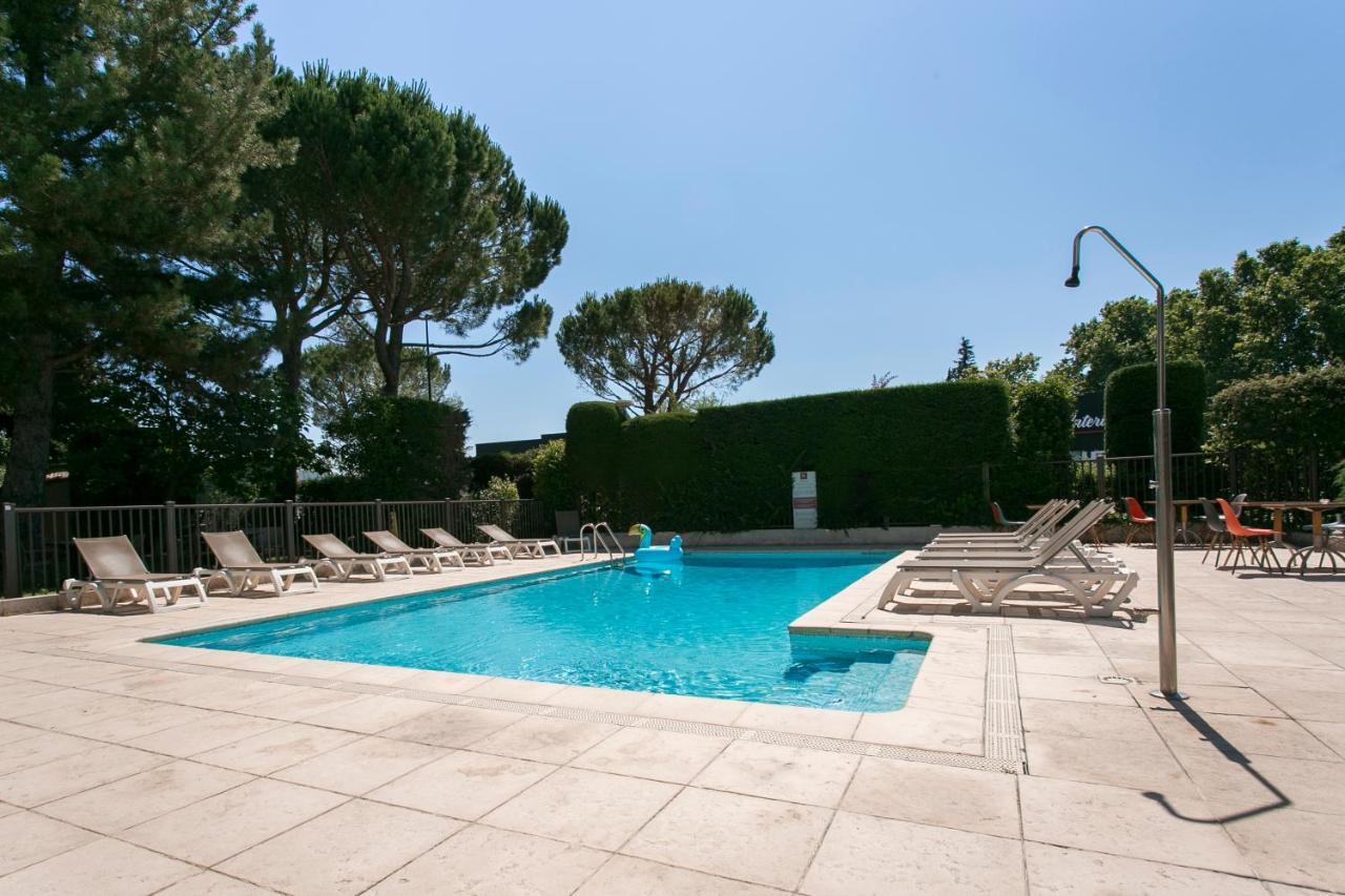 Ibis Sud 3* Avignon